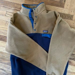 Blue and gold Patagonia synchilla